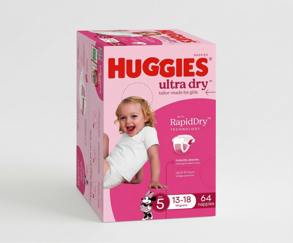 Huggies Ultra Dry Nappies Girls Size 5 (13-18kg) | 128 Count Month Supply | 12-Hour Leakage Protection